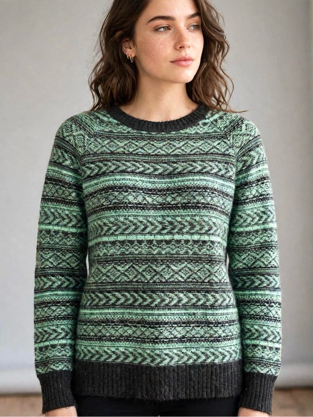 AMERICAN EAGLE Soft Boho Pattern Knit Sweater - Size M